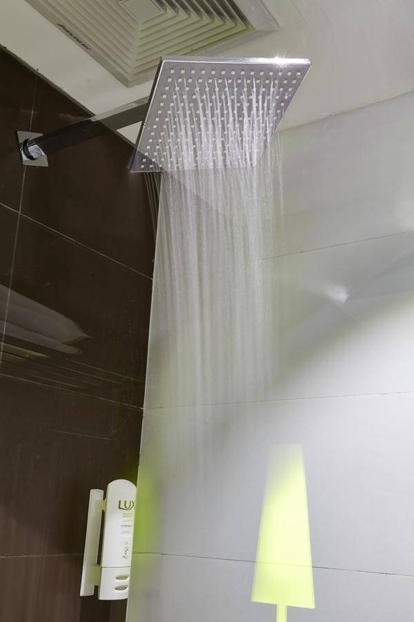 Iu Hotel Zhanjiang Haibin Avenue Xinhaimingchen Esterno foto